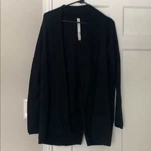 Lululemon sweater in black size 8